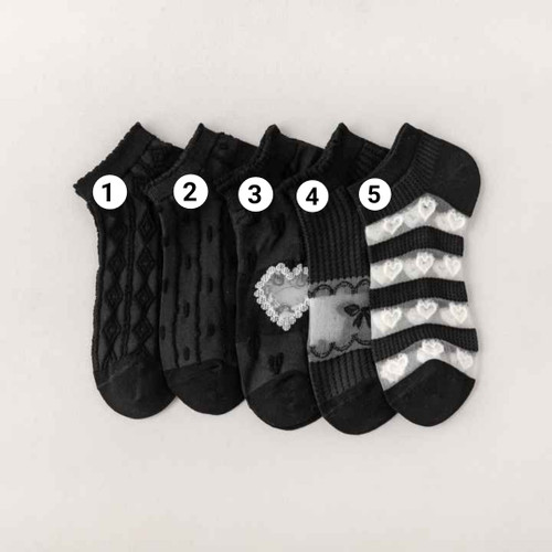 جوراب مچی شیشه ای زنانه طرح قلب مشکی