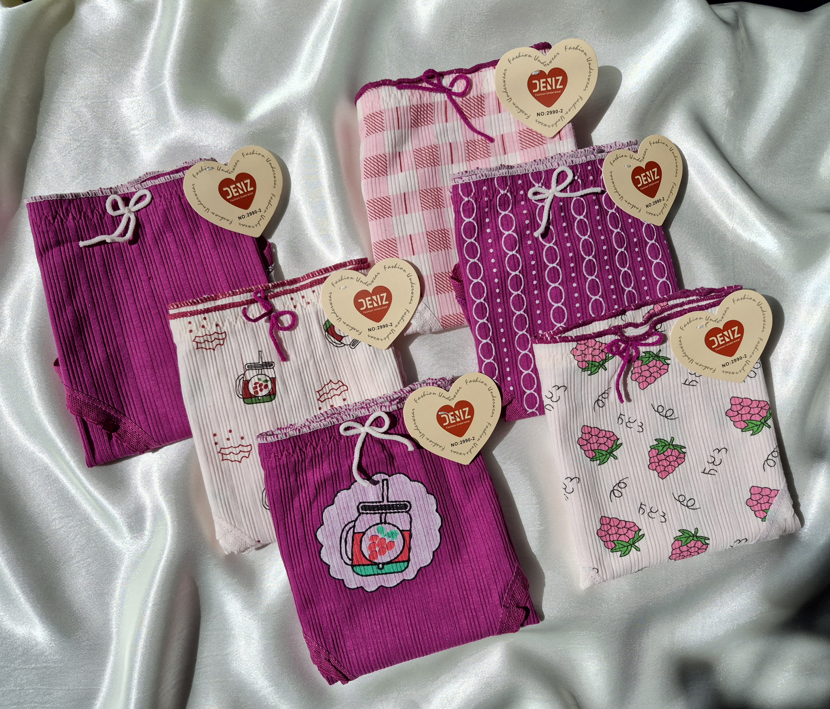 شورت زنانه عروسکی سایز بزرگ ۳ایکس لارج برند دنیز وارداتی جنس کبریتی نخ پنبه