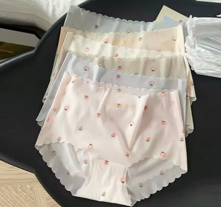 شورت لیزری زنانه شیشه ای اروپایی ترند فری سایز